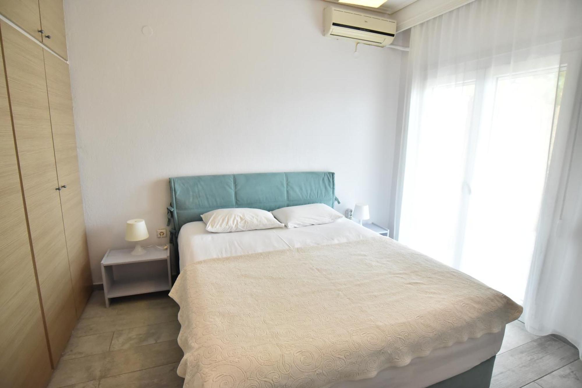 Luca Apartments PalaiónTsiflíkion Zewnętrze zdjęcie