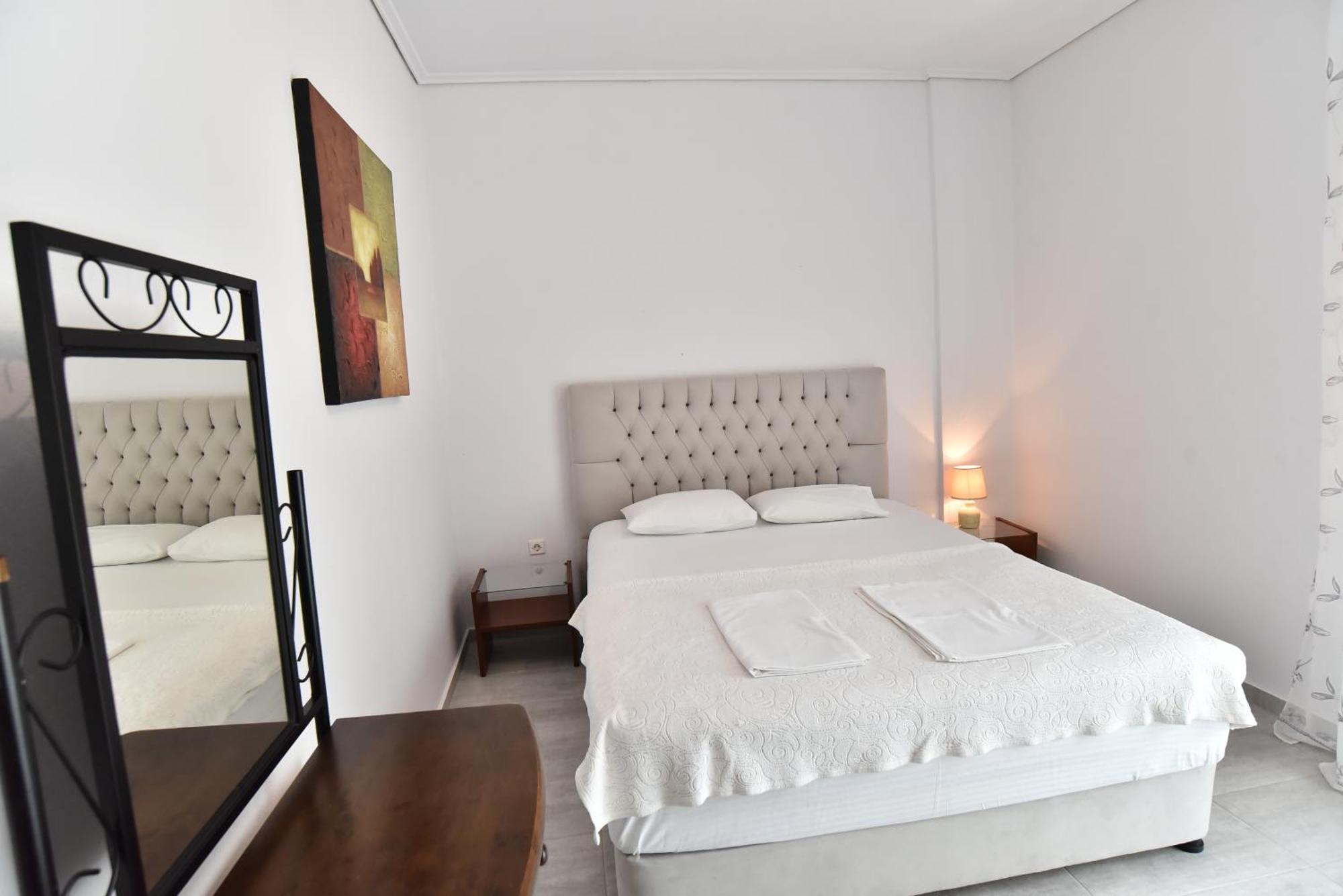 Luca Apartments PalaiónTsiflíkion Zewnętrze zdjęcie