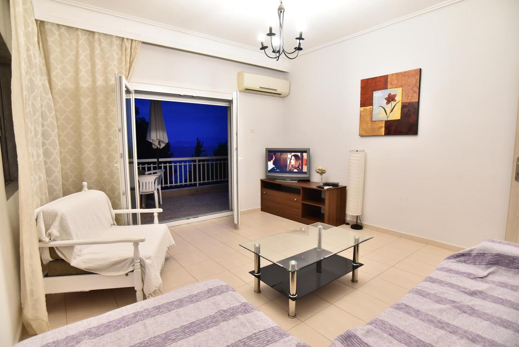 Luca Apartments PalaiónTsiflíkion Zewnętrze zdjęcie